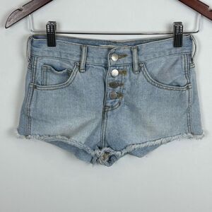 Bullhead Denim Co. Button Light Denim Short Shorts